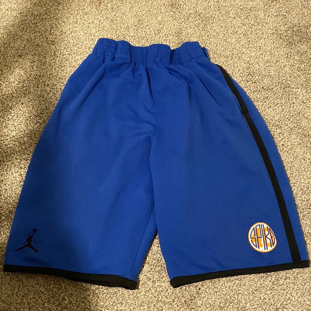 Jordan shorts size medium